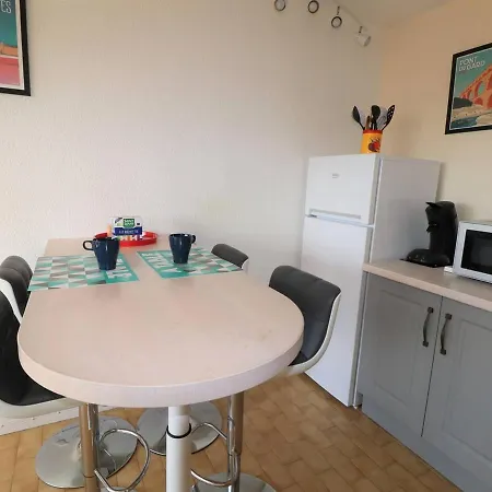Avec Clim, Piscine, Ascenseur Et Parking, Proche Et Commerces - Fr-1-307-143 Apartmán Le Grau-du-Roi