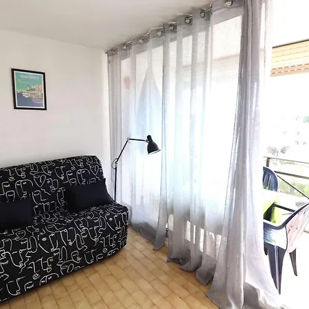 Avec Clim, Piscine, Ascenseur Et Parking, Proche Et Commerces - Fr-1-307-143 Le Grau-du-Roi
