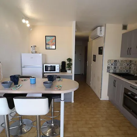 Avec Clim, Piscine, Ascenseur Et Parking, Proche Et Commerces - Fr-1-307-143